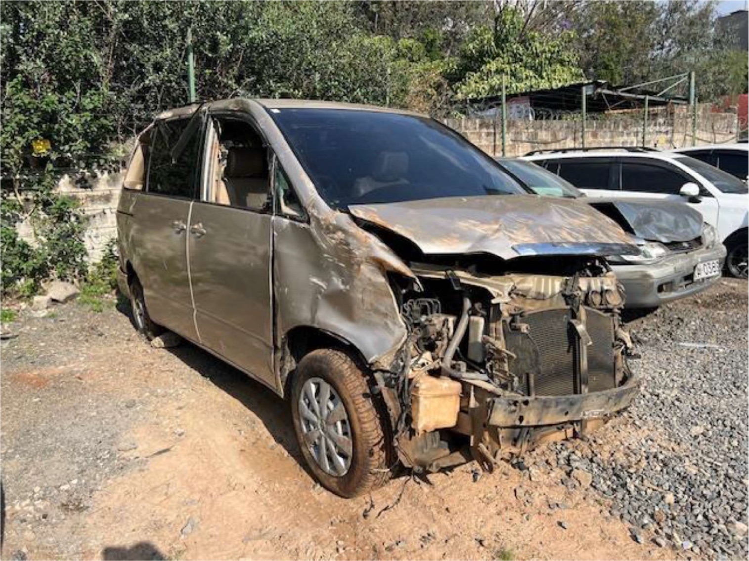 KBT 584V TOYOTA NOAH