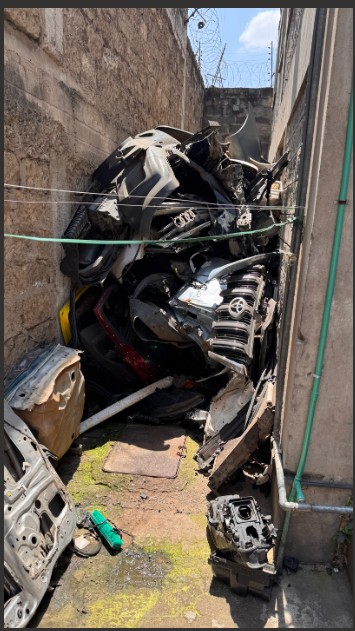 ASSORTED MOTOR VEHICLE PARTS (SCRAP)