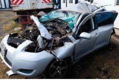 KCJ 942P TOYOTA VITZ