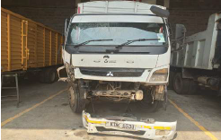 KDK 153U MITSUBISHI FUSO LORRY