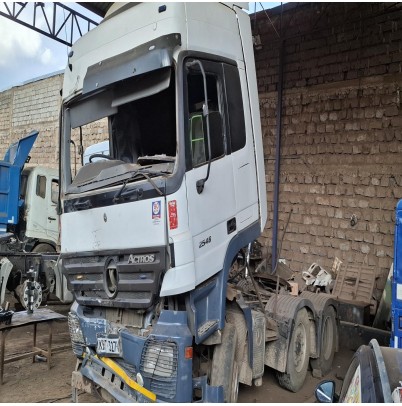 KBT 327V M/BENZ ACTROS