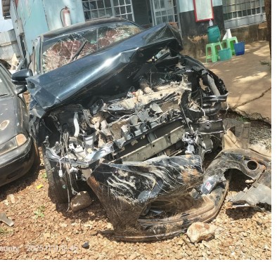 KDT 727F TOYOTA HARRIER