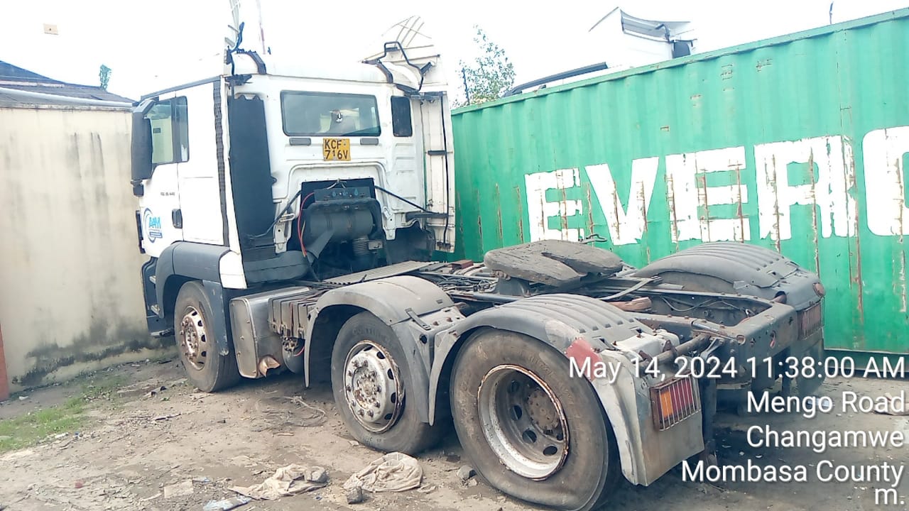 KCF 716V MAN P. MOVER