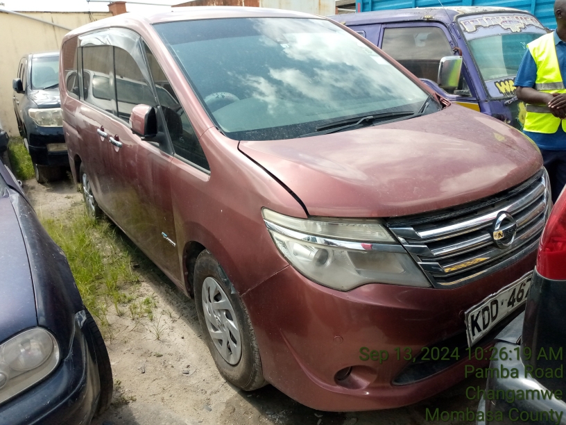 KDD 467L NISSAN SERENA