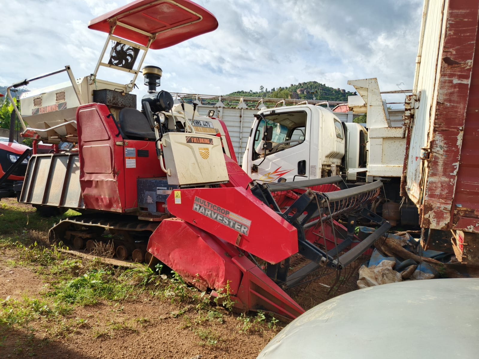 KHMA 447V FIELD KING
