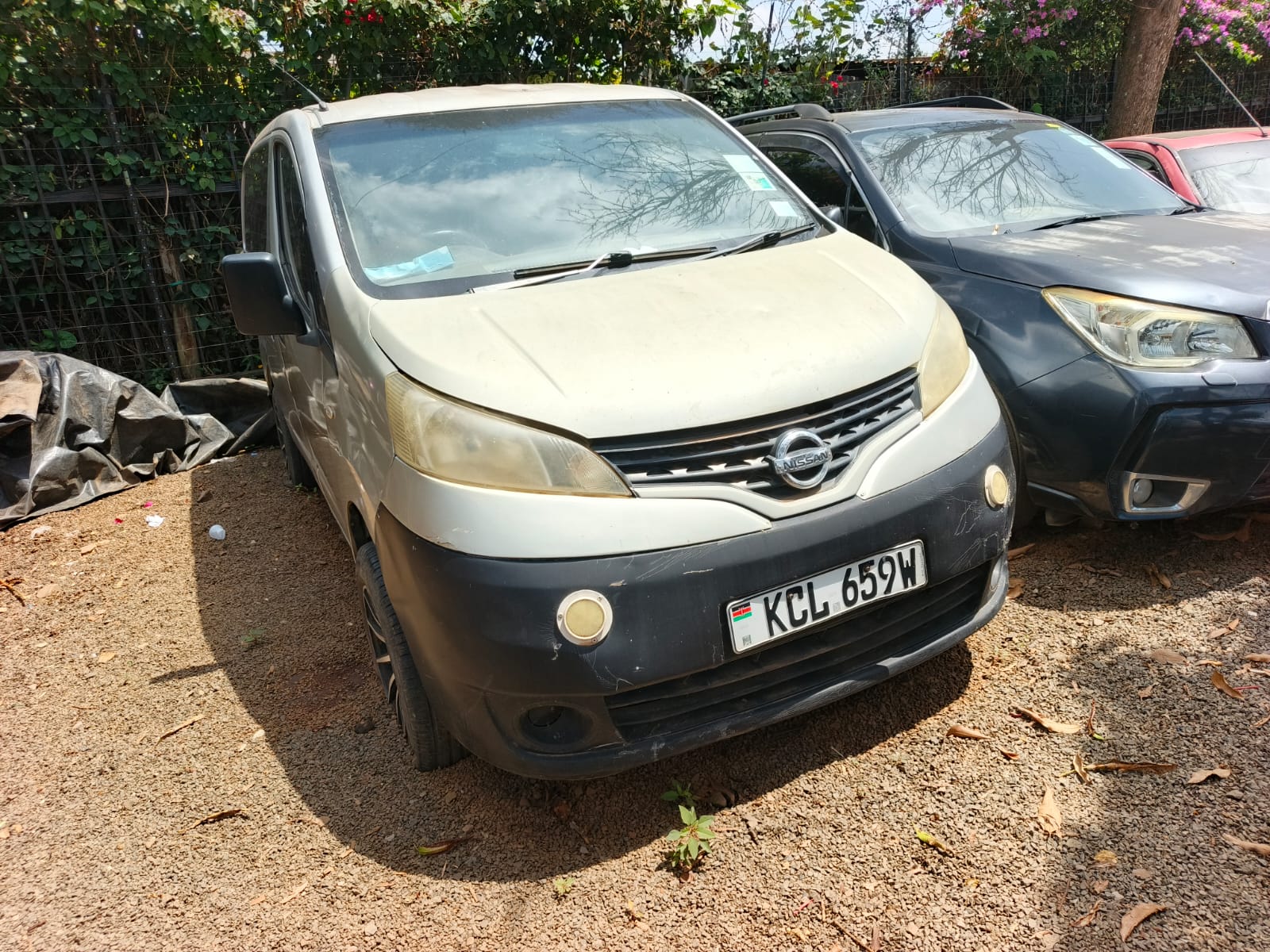 KCL 659W NISSAN VANNET