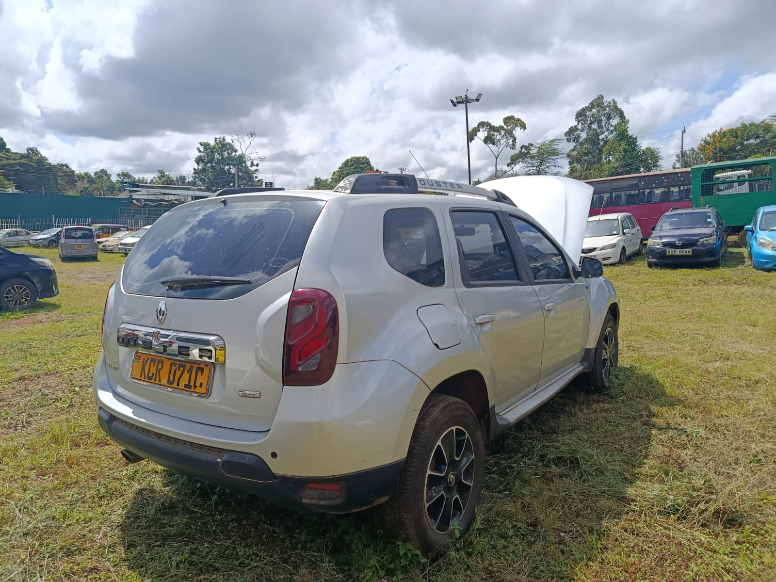 KCR 071C RENAULT DUSTER