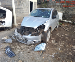 KCR 995D NISSAN DUALIS - Image 6