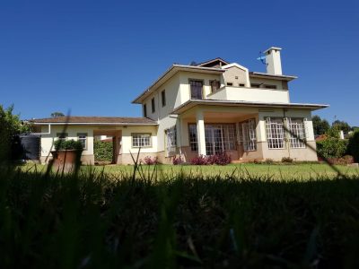 Read more about the article Friday 6th May  2022 – Sale by Public Auction Residential Property for Villa No. 8 Situated Within One Red Hill Estate – Amboseli Avenue Off Red Hill Road, Red Hill Residential Area, Limuru – Kiambu County